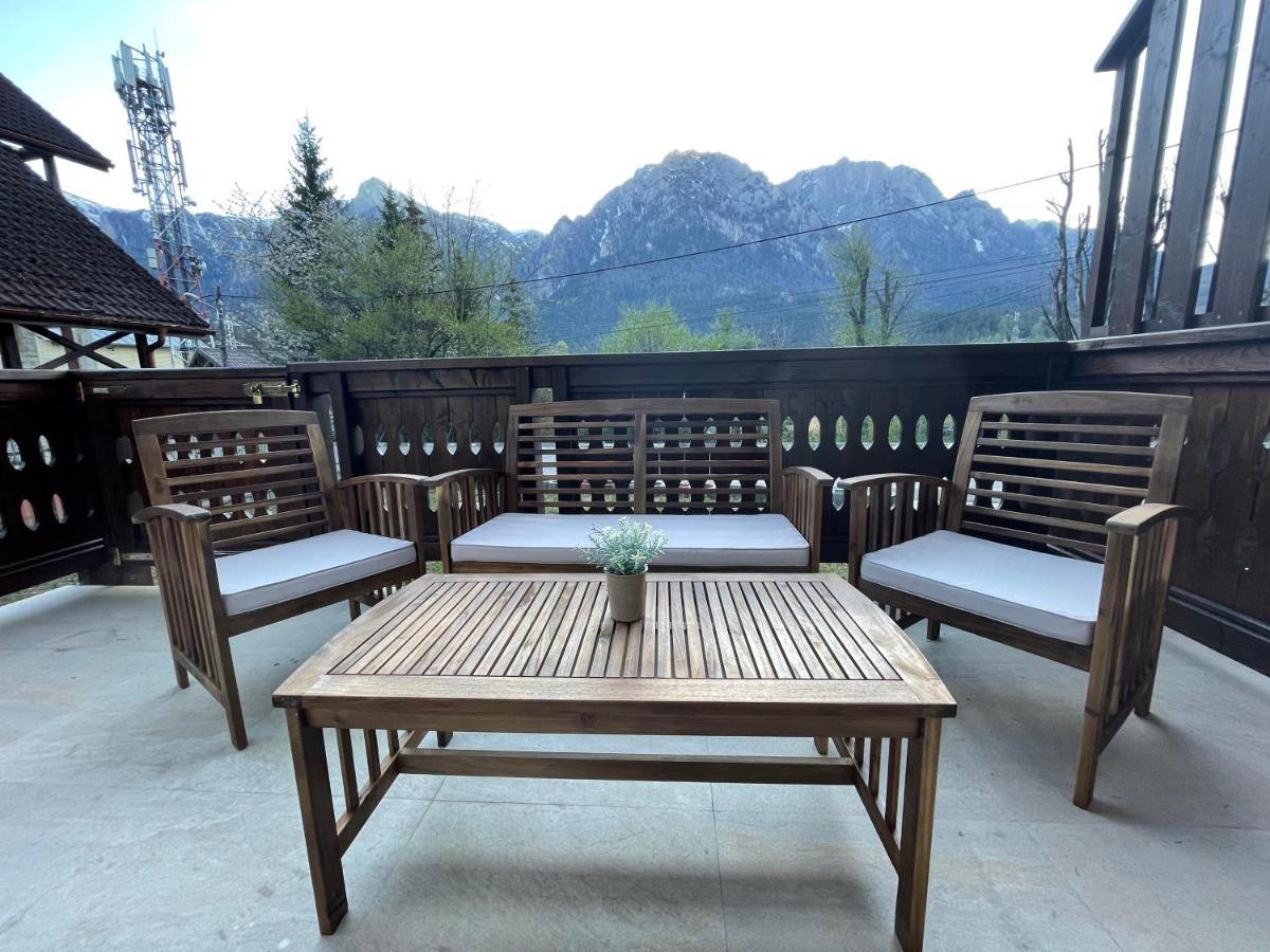 Castle Residence Apt. Zamorei Busteni Ngoại thất bức ảnh